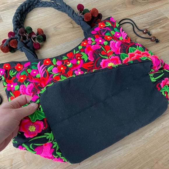 Colorful Pink and Black Floral Embroidered Purse - Made in India - Picture 4 of 17